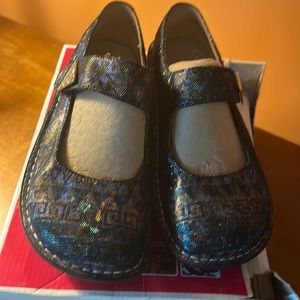 NWOT Alegria By PG Lite Leather Paloma Rave On The Nile Mary Jane Shoes Size 37